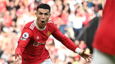 Read more about the article Man United’s Cristiano Ronaldo to turn down €275m offer to join Saudi Arabian club.